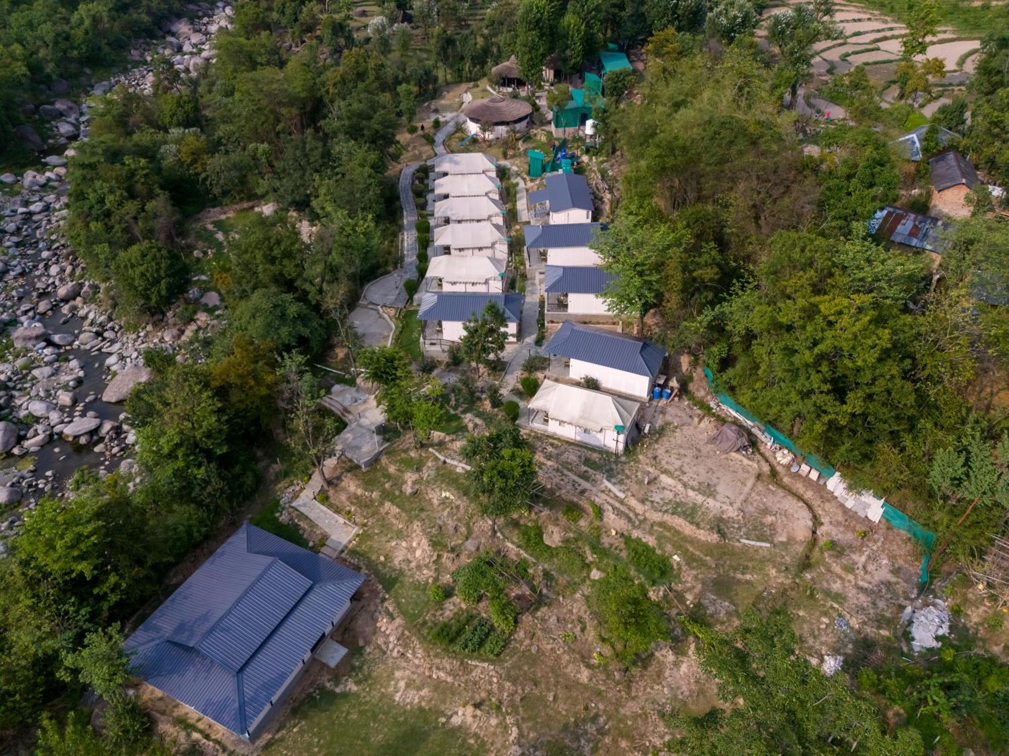 Dev Bhoomi Farms & Cottages Dharamshala Exterior photo