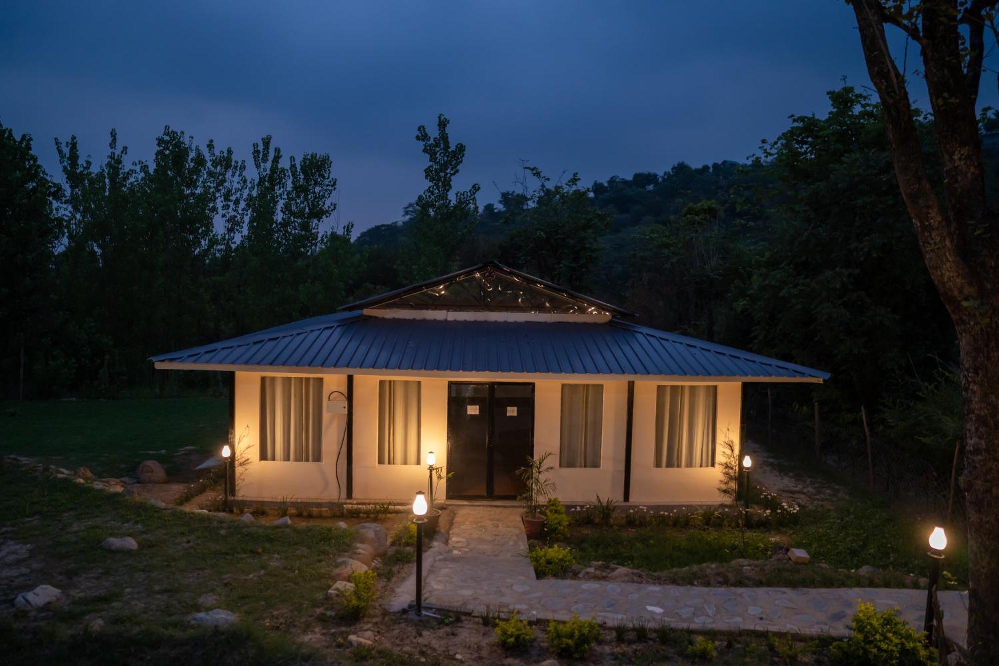 Dev Bhoomi Farms & Cottages Dharamshala Exterior photo